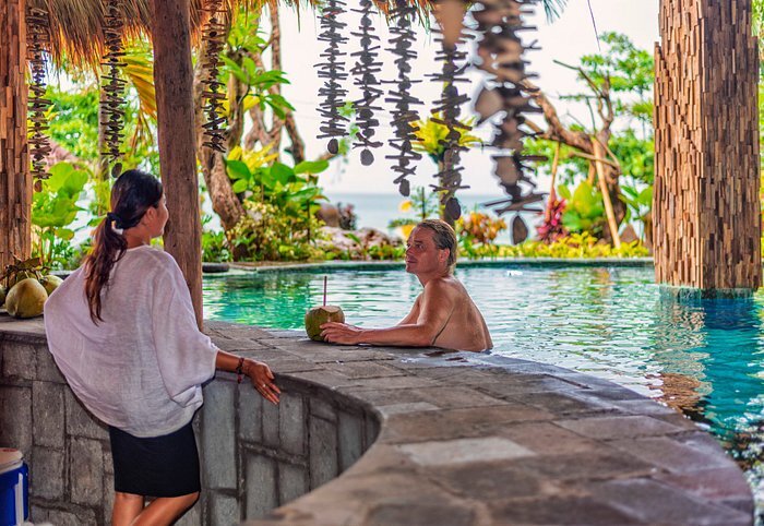 Oceanfront Healing Retreat